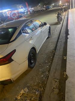 نيسان ألتيما